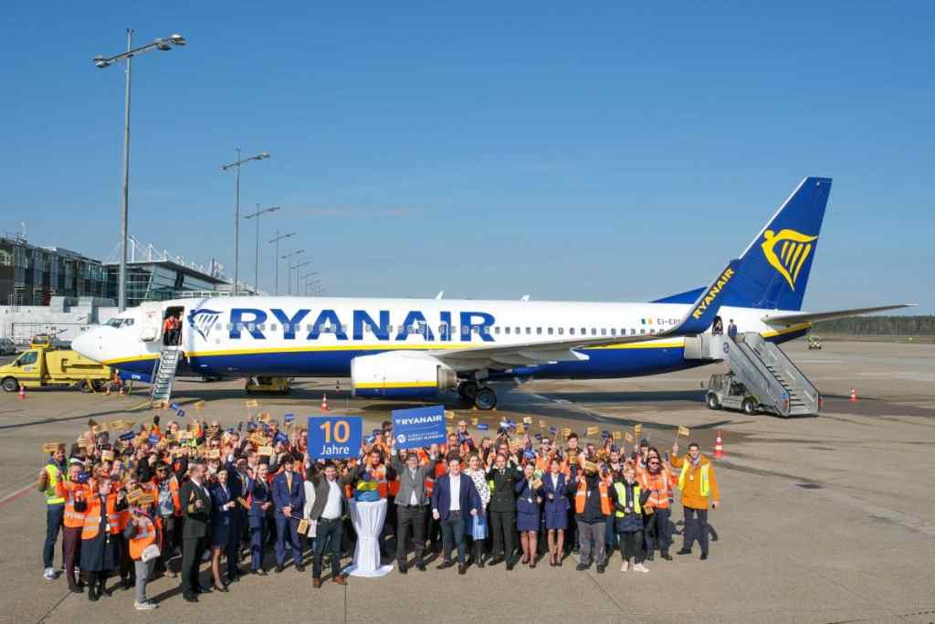 , aviation: Nuremberg celebrates 10 years of Ryanair