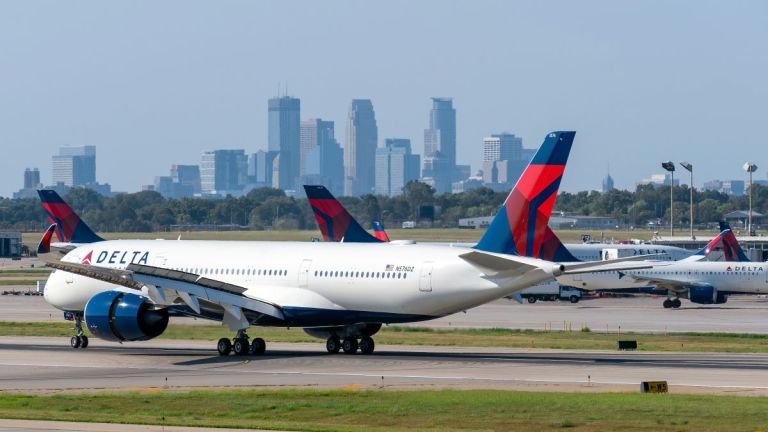 aviation-LATAM-Airlines-and-Delta-Airlines-Flights-between-the-USA