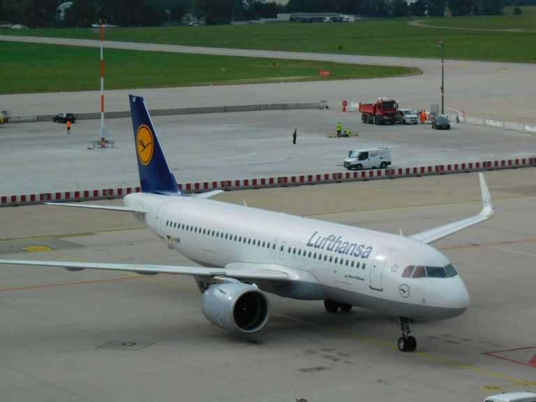 aviation-Lufthansa-Group-launches-free-basic-WiFi-internet